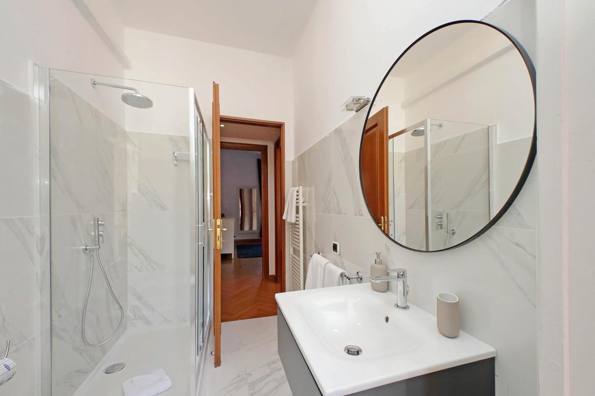 Ych-Comfortable 2 Bedrooms Flat Near Colosseum Róma Kültér fotó