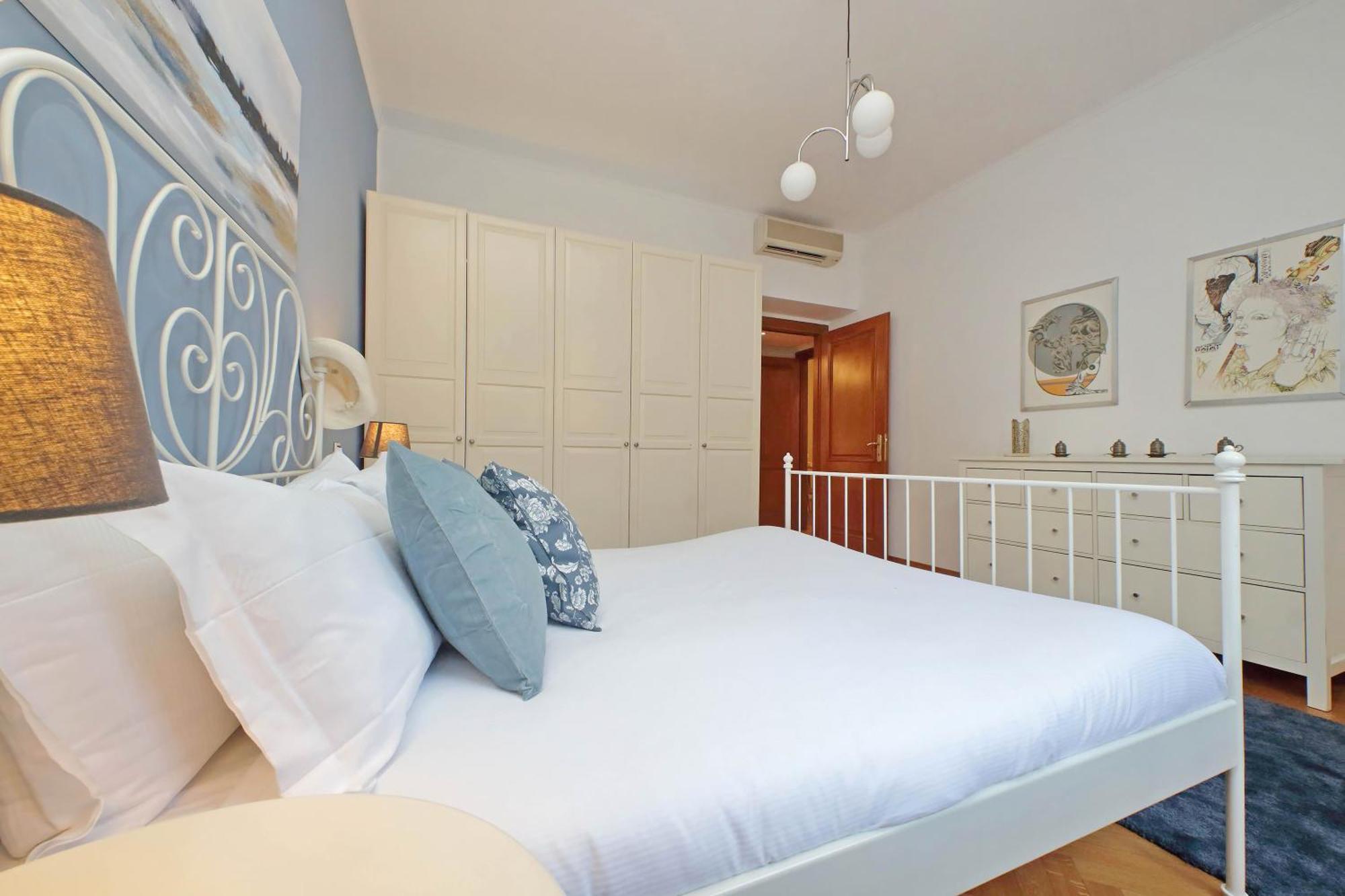 Ych-Comfortable 2 Bedrooms Flat Near Colosseum Róma Kültér fotó