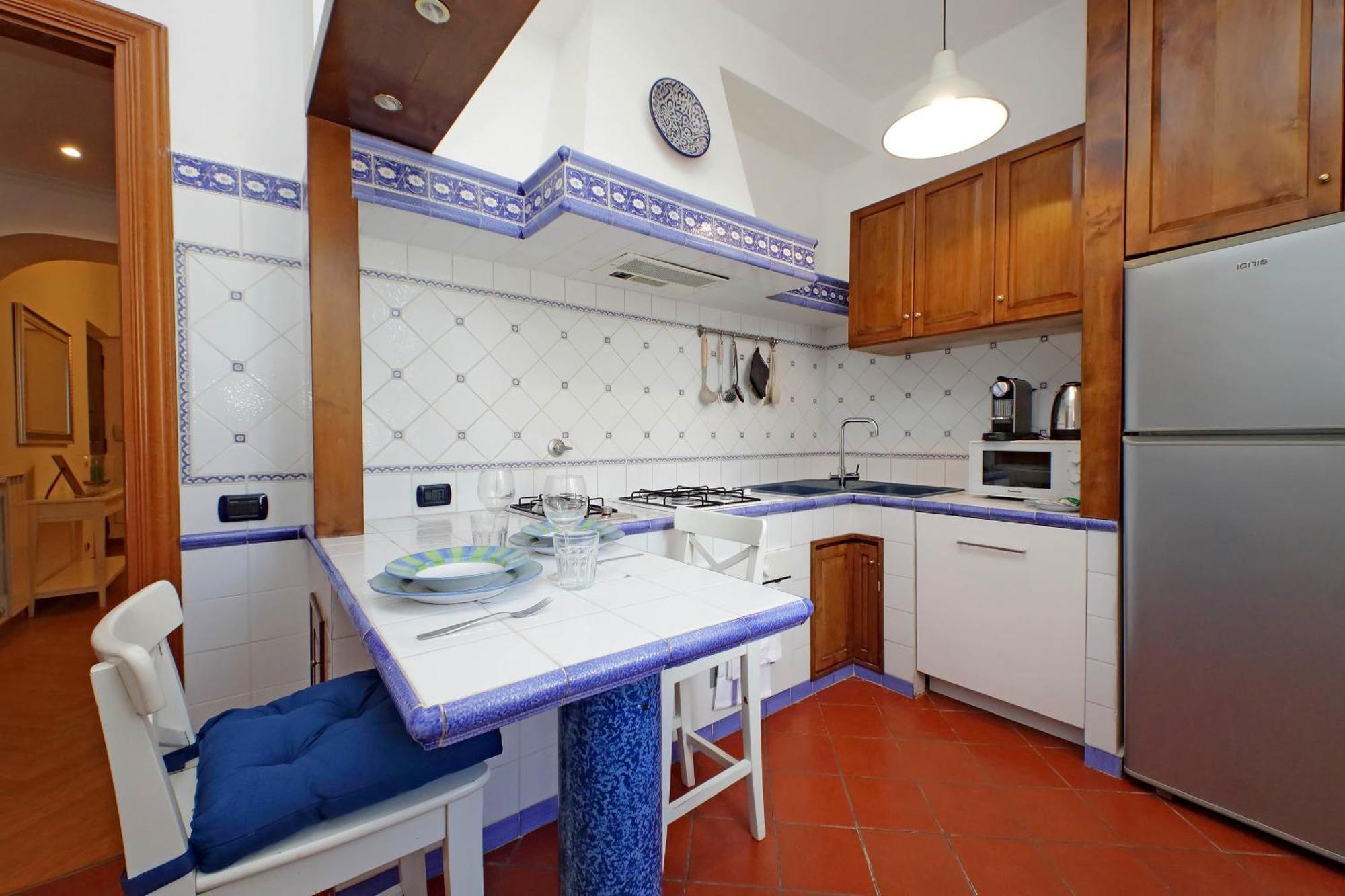 Ych-Comfortable 2 Bedrooms Flat Near Colosseum Róma Kültér fotó